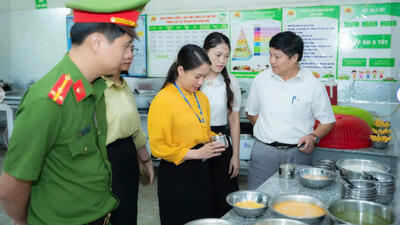 Tăng cường công tác đảm bảo an toàn thực phẩm, phòng chống ngộ độc thực phẩm trường học