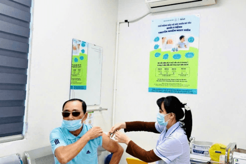 Thận trọng khi dùng Tamiflu (Oseltamivir) Điều trị Cúm Mùa