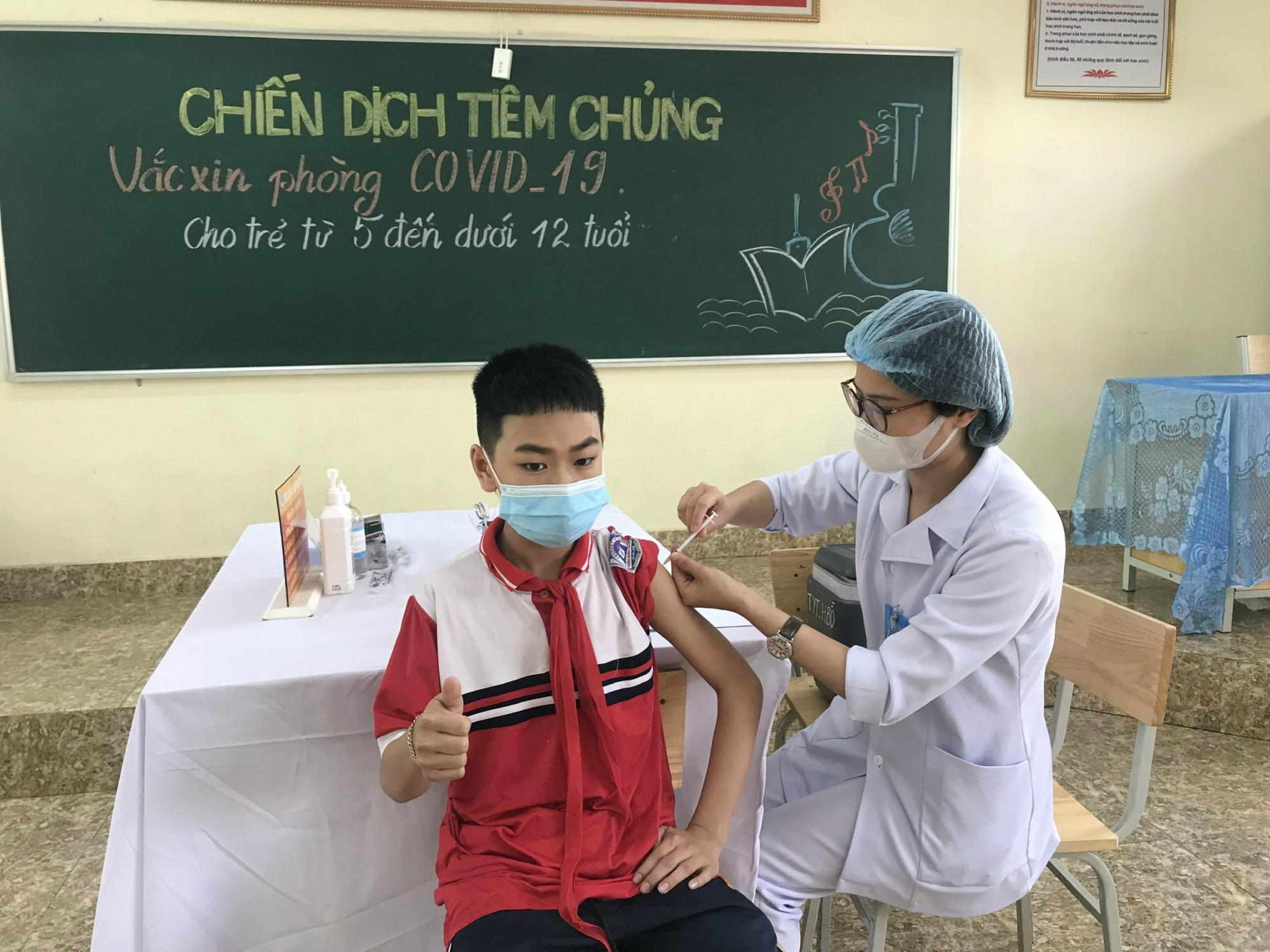 Sáng 23/2: Những tỉnh, thành nào đang tiêm vaccine COVID-19 cho trẻ chậm? - Ảnh 2.