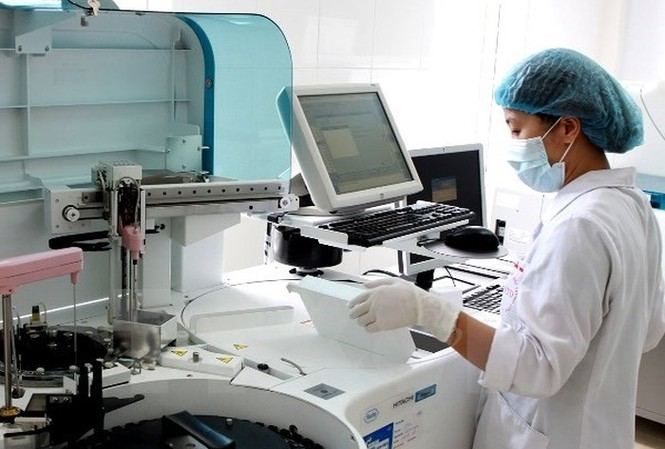 'Nút thắt' đấu thầu, mua sắm thuốc, trang thiết bị được tháo gỡ, bệnh viện không để bệnh nhân tự mua - Ảnh 5.