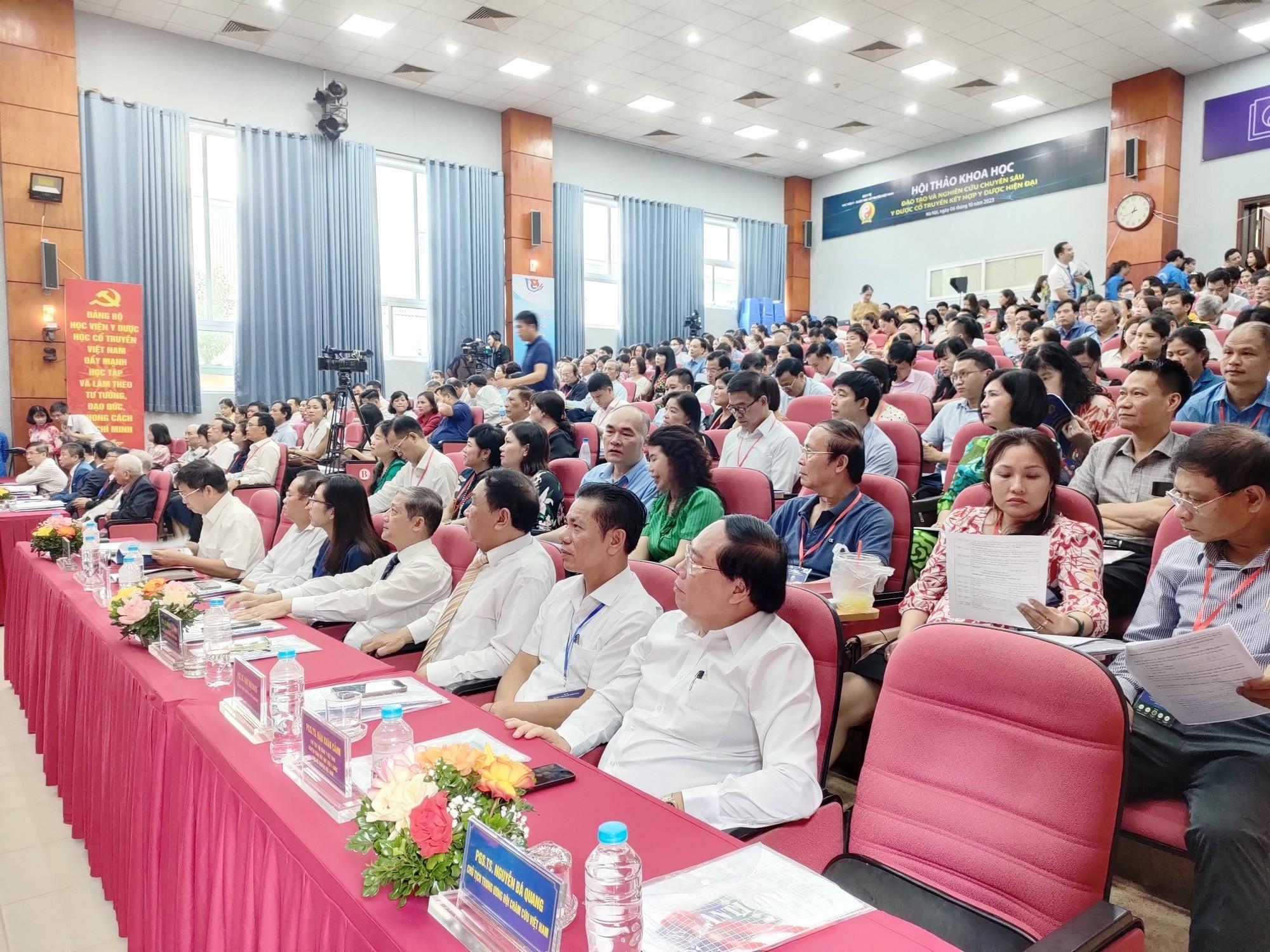Cần thiết đẩy mạnh đào tạo nhân lực y học cổ truyền chuyên sâu theo từng nhóm bệnh  - Ảnh 3.