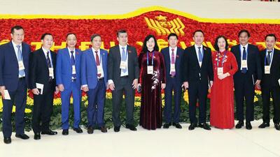 Bộ trưởng Đào Hồng Lan cùng 29 đại biểu đoàn Bộ Y tế dự Đại hội Thi đua yêu nước toàn quốc lần thứ XI