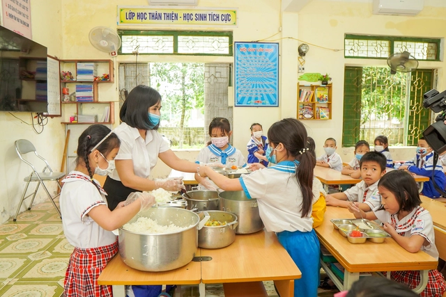 Dinh dưỡng hợp lý và phòng chống thừa cân béo phì trong học đường