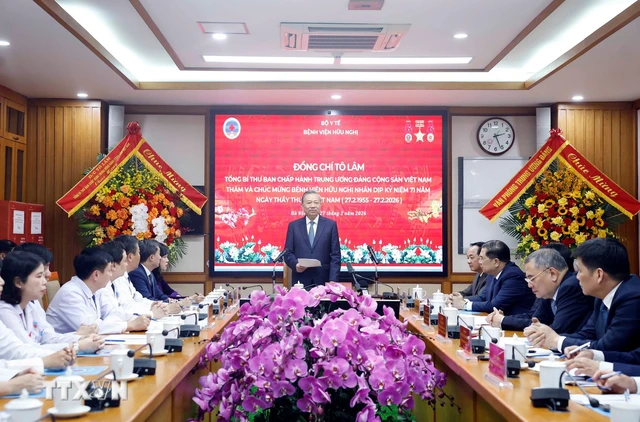 Tổng Bí thư: "Ngành y tế là nơi hội tụ của trí tuệ và lòng nhân ái..."