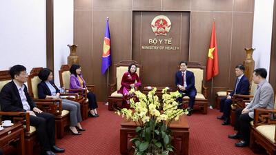 Phó Chủ tịch Quốc hội chúc mừng Bộ Y tế nhân Ngày Thầy thuốc Việt Nam