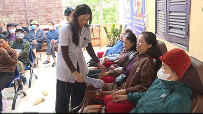 Bệnh viện đa khoa Khoái Châu: Xây dựng môi trường xanh-sạch-đẹp vì sự hài lòng của người bệnh