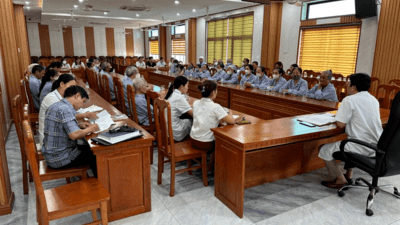 Bệnh viện Đa khoa Tiên Lữ tổ chức họp hội đồng người bệnh cấp bệnh viện