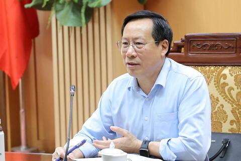 Lãnh đạo Bộ Y tế đôn đốc tiến độ dự án Cơ sở 2 Bệnh viện Bạch Mai và Việt Đức