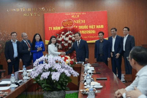 Chủ tịch UBND tỉnh Phạm Quang Ngọc thăm, chúc mừng Sở Y tế nhân Ngày Thầy thuốc Việt Nam