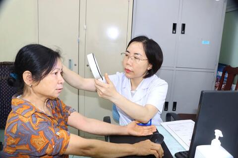 Bệnh viện Da liễu triển khai hiệu quả phòng khám chuyên đề bệnh vảy nến