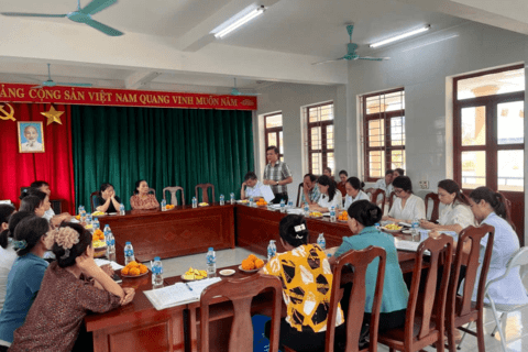 Giám sát công tác và trẻ em tại các xã/ phường