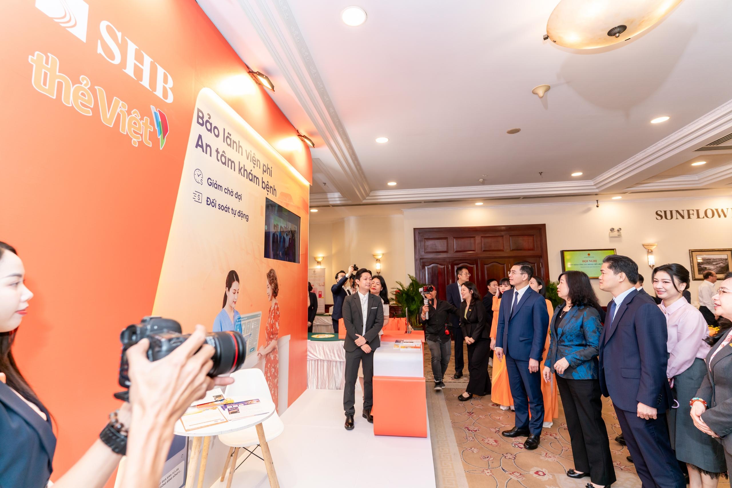 Bộ Y tế thí điểm bảo lãnh viện phí tại bệnh viện, người bệnh được chia sẻ khó khăn- Ảnh 2. Bộ Y tế thí điểm bảo lãnh viện phí tại bệnh viện, người bệnh được chia sẻ khó khăn- Ảnh 2.