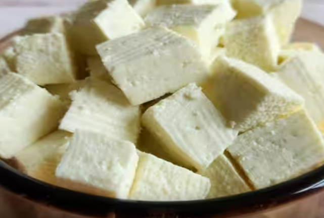 6 thực phẩm giúp ngủ ngon, hỗ trợ kiểm soát cân nặng- Ảnh 2. 6 thực phẩm giúp ngủ ngon, hỗ trợ kiểm soát cân nặng- Ảnh 2.