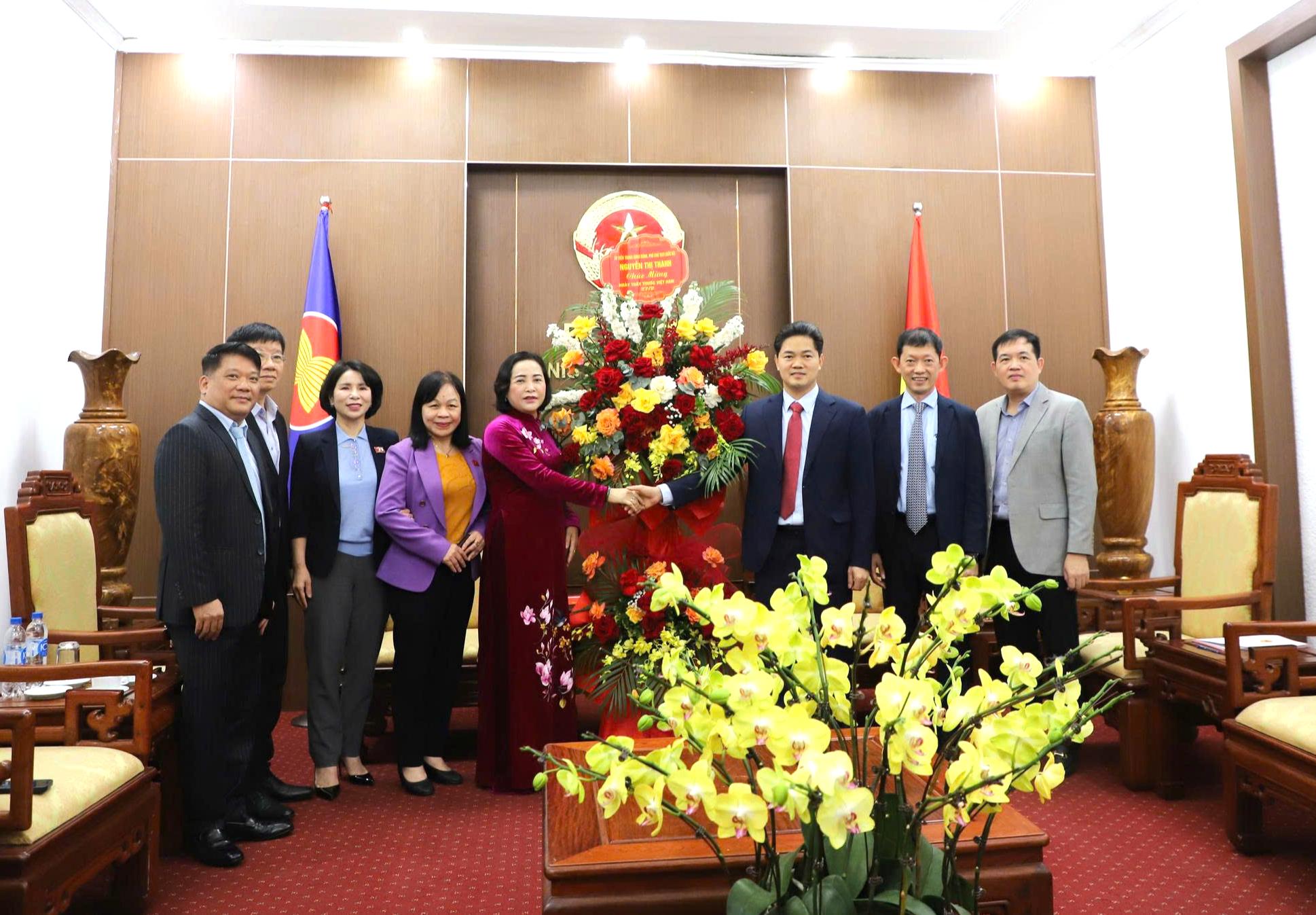 Phó Chủ tịch Quốc hội chúc mừng Bộ Y tế nhân Ngày Thầy thuốc Việt Nam- Ảnh 2. Phó Chủ tịch Quốc hội chúc mừng Bộ Y tế nhân Ngày Thầy thuốc Việt Nam- Ảnh 2.