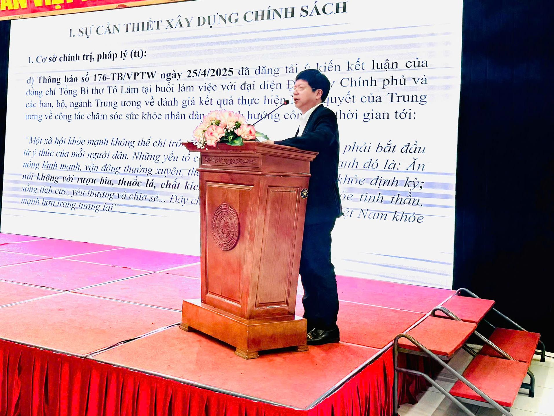 Bộ Y tế đề xuất cấm triệt để cơ sở bán buôn, bán lẻ trưng bày thuốc lá- Ảnh 4. Bộ Y tế đề xuất cấm triệt để cơ sở bán buôn, bán lẻ trưng bày thuốc lá- Ảnh 4.