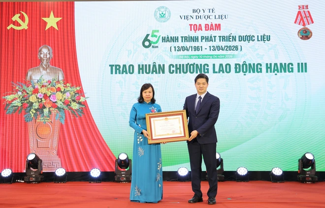 Thứ trưởng Thường trực Vũ Mạnh Hà nêu 5 định hướng nâng tầm dược liệu Việt giai đoạn mới- Ảnh 4.