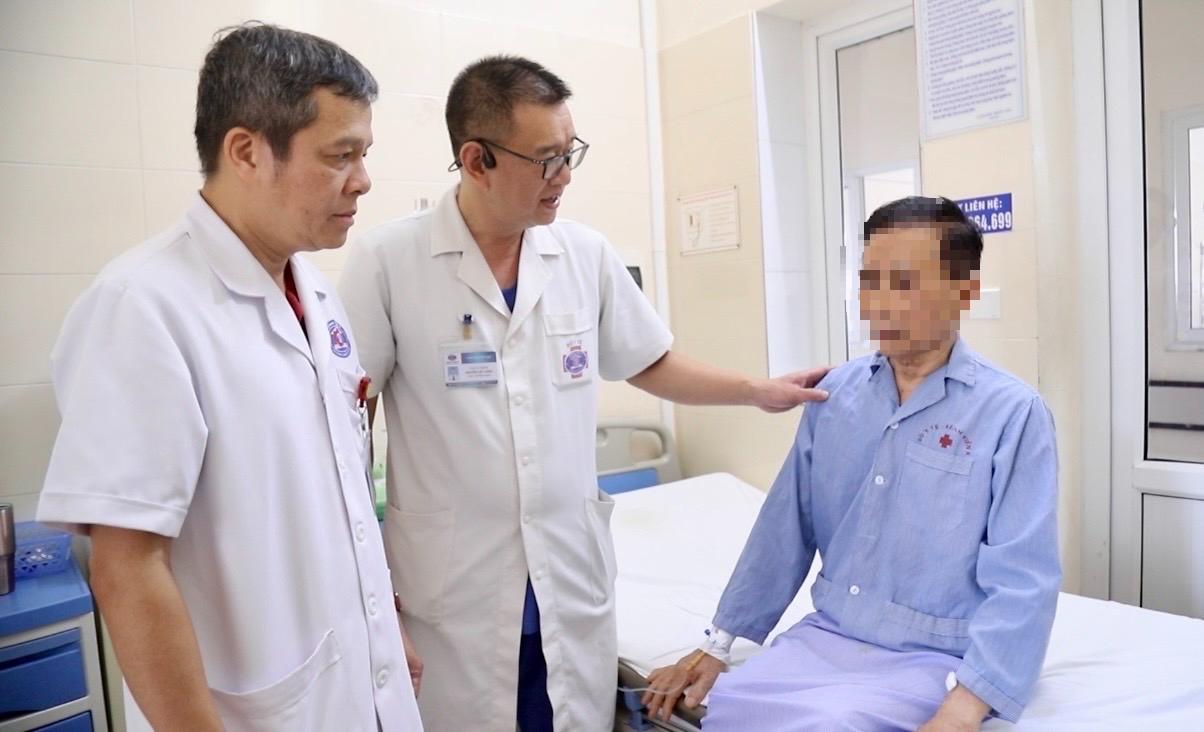 Nam bệnh nhân phát hiện ung thư tuyến tiền liệt từ triệu chứng tiểu khó, tiểu buốt- Ảnh 3.